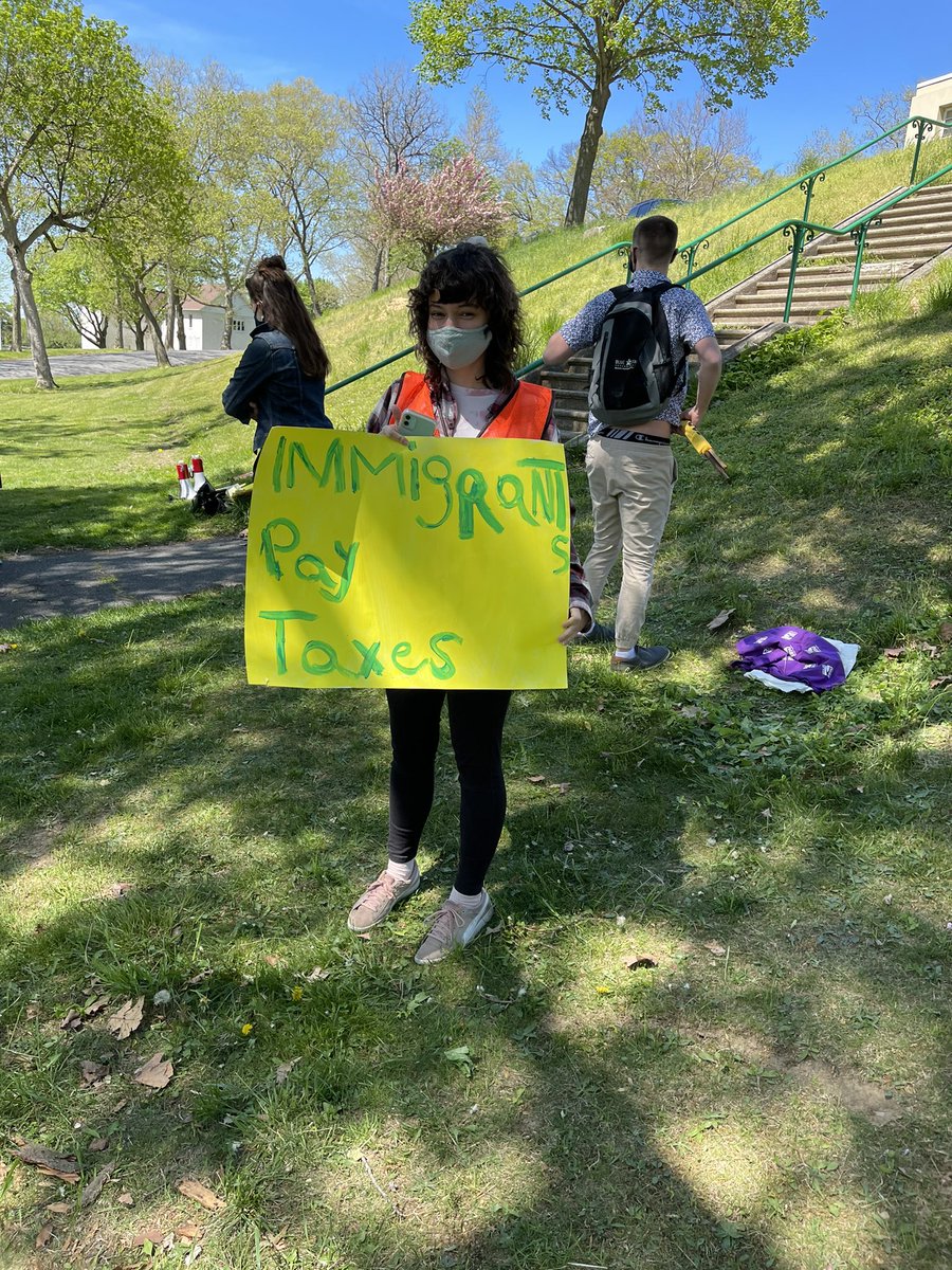 PUSHABRI's tweet photo. @MakeTheRoadPA @SunriseBerks @BerksStandsUp
#Pay15 #TogetherUnitedWeCannotBeDivided #immigrationreform ✊🏾✊🏾✊🏾 https://t.co/PKFzrROIbd