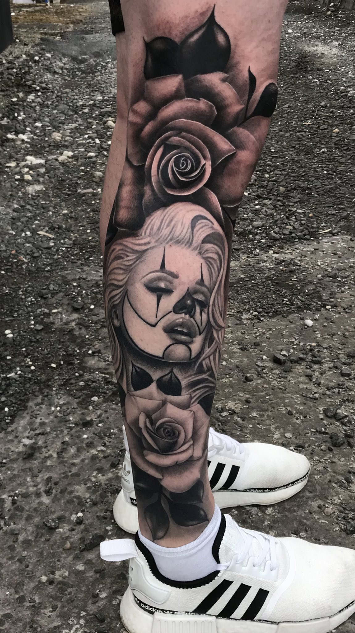 Carloz Tattoos (Carl Heggarty) on X: "Got back onto this beast of a Chicano themed leg sleeve today. Top rose fresh today and Chicano chick and bottom rose fully healed. Like, Retweet,