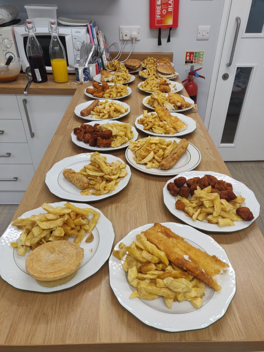 Saturday night chippy tea incoming! #OmNomNom