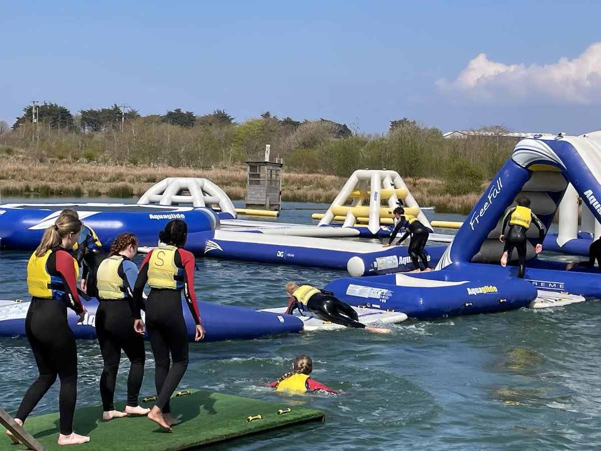 ShebbearBoard's tweet photo. A fantastic day out at North Devon Wake Park for #ShebbearBoard! #PollardBoarding and #RuddleBoarding enjoyed splashing about! #ShebbearCourage https://t.co/0bCXdjMK5I