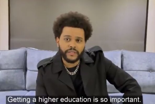 abeIfm's tweet photo. the weeknd explain??? https://t.co/6Sju7eWhm8