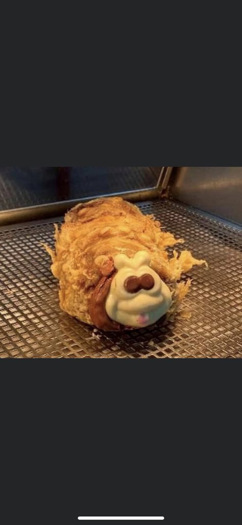 PhillWilliams80's tweet photo. Hey @AldiUK I think @marksandspencer have battered your caterpillar!!!

#notmypicture https://t.co/mUxY5tYvOz