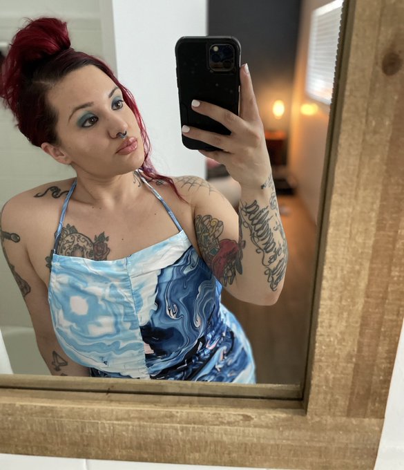 Face 💙 https://t.co/xffc2twzZU