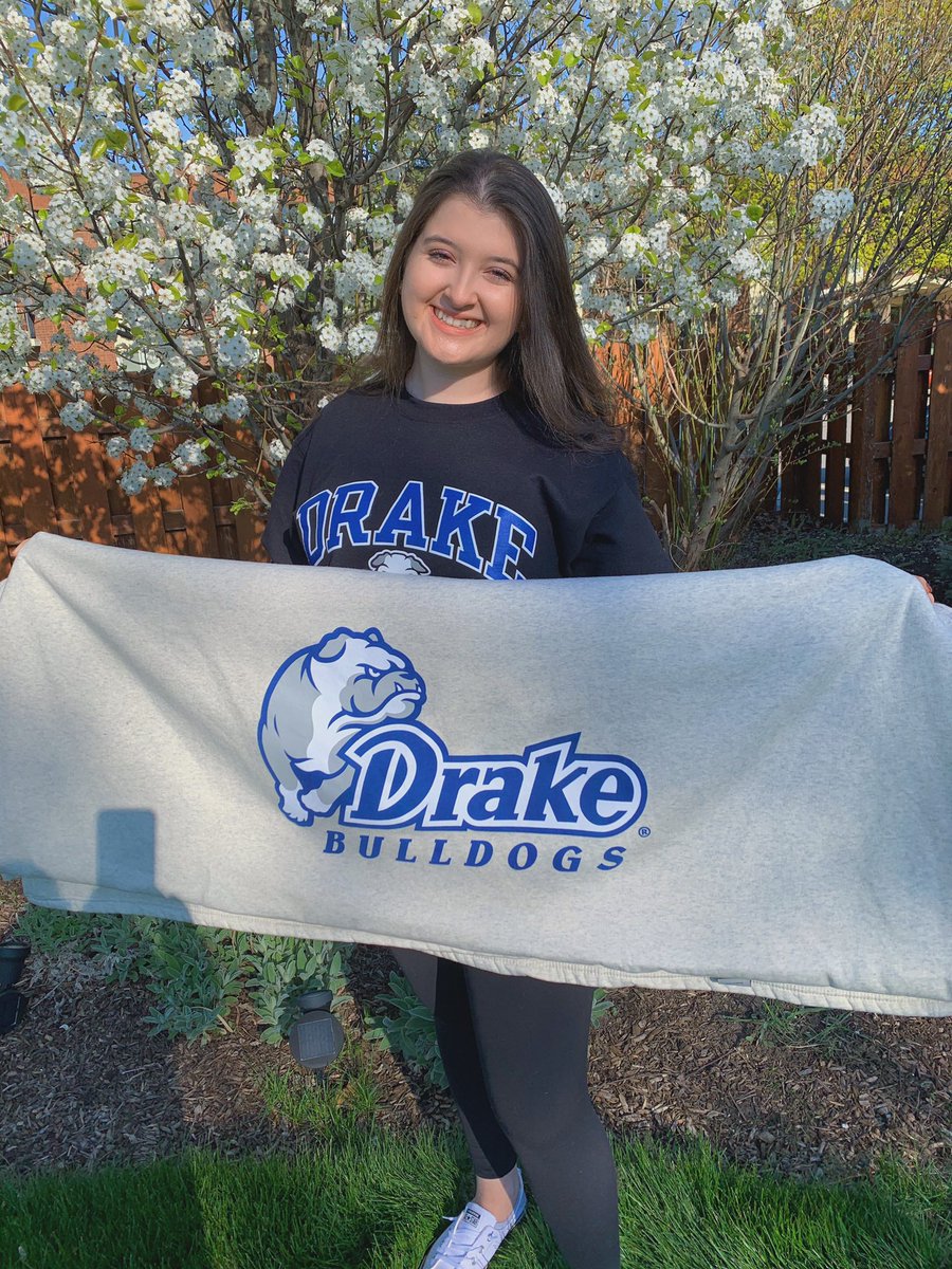 stephhhmayerrr's tweet photo. I am so excited to announce that I will be going to Drake University to study Musical Theater next year! Thank you to all my amazing teachers, friends, and family for supporting me during this process! #TheWheelingWay @Class2021WHS @WHS_Cat_Pack @WHS_FineArts @jercook73 https://t.co/jOAb0U8yV5
