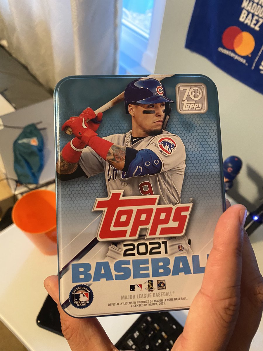 @afe_mel @handsomeadult @fakemikemulloy I LOVE the Topps tins! I also love Javy Báez so I really love this one