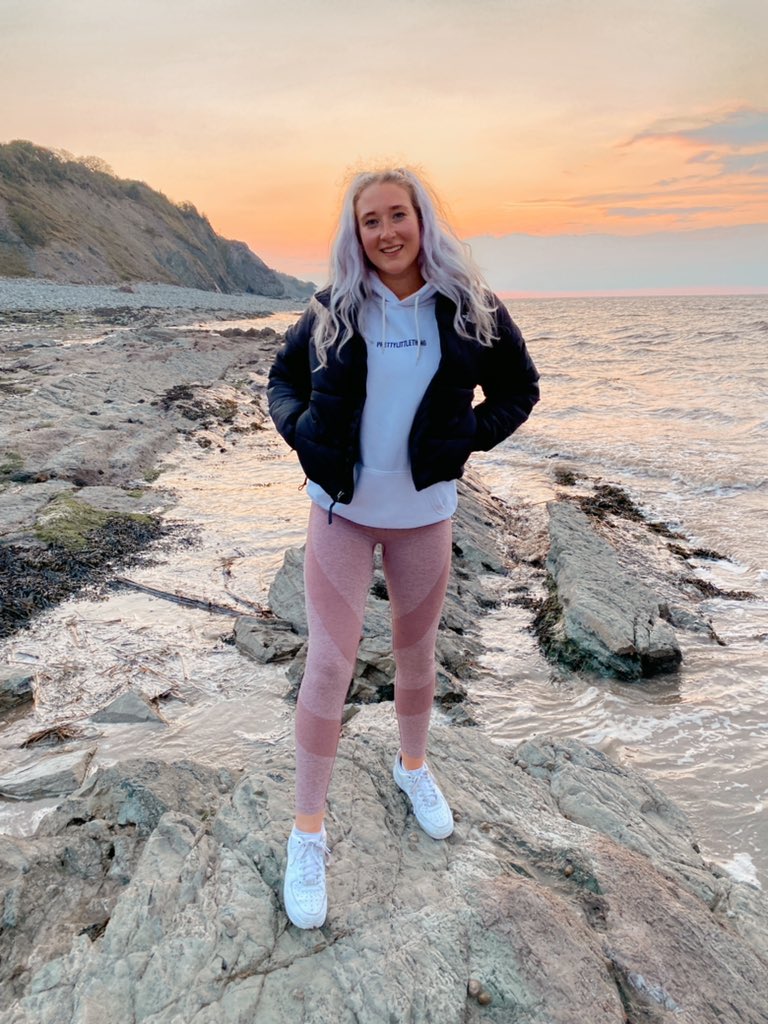 Cleo Yeomans tweet media