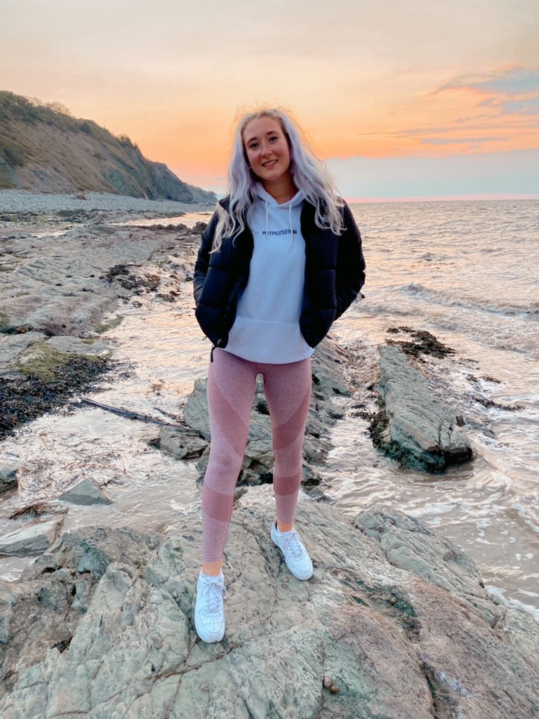 Cleo Yeomans tweet media