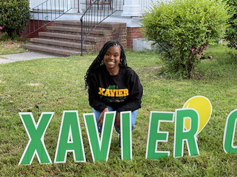 StudentRepNNPS's tweet photo. CONGRATULATIONS to Ivi Edlow, a Senior at @HeritageHS and member of @NNPSTheVibe, as she will be continuing her Academic Studies at Xavier University, a Historically Black University, in New Orleans, Louisiana! Wishing you the very best in your future endeavors! #NNPSProud https://t.co/scovBLfCnS
