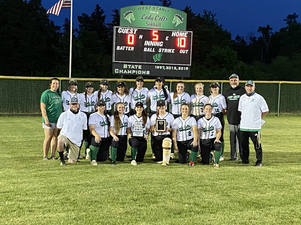 WSColtsSoftball's tweet photo. Monday Night we will put these girls to the test and begin our journey !! Can’t wait to go to “War” with them AGAIN !!!  7:00 @ “The Corral” against West Stokes. Be there !!#LadyColtStrong 🥎💪🥎💪 https://t.co/Lp7e7yWkWB