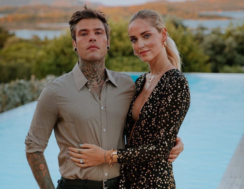 giannin86's tweet photo. Io a sto punto tornerei alla monarchia e li proclamerei Re e Regina d’Italia

#Fedez https://t.co/CHo6xZZBMZ