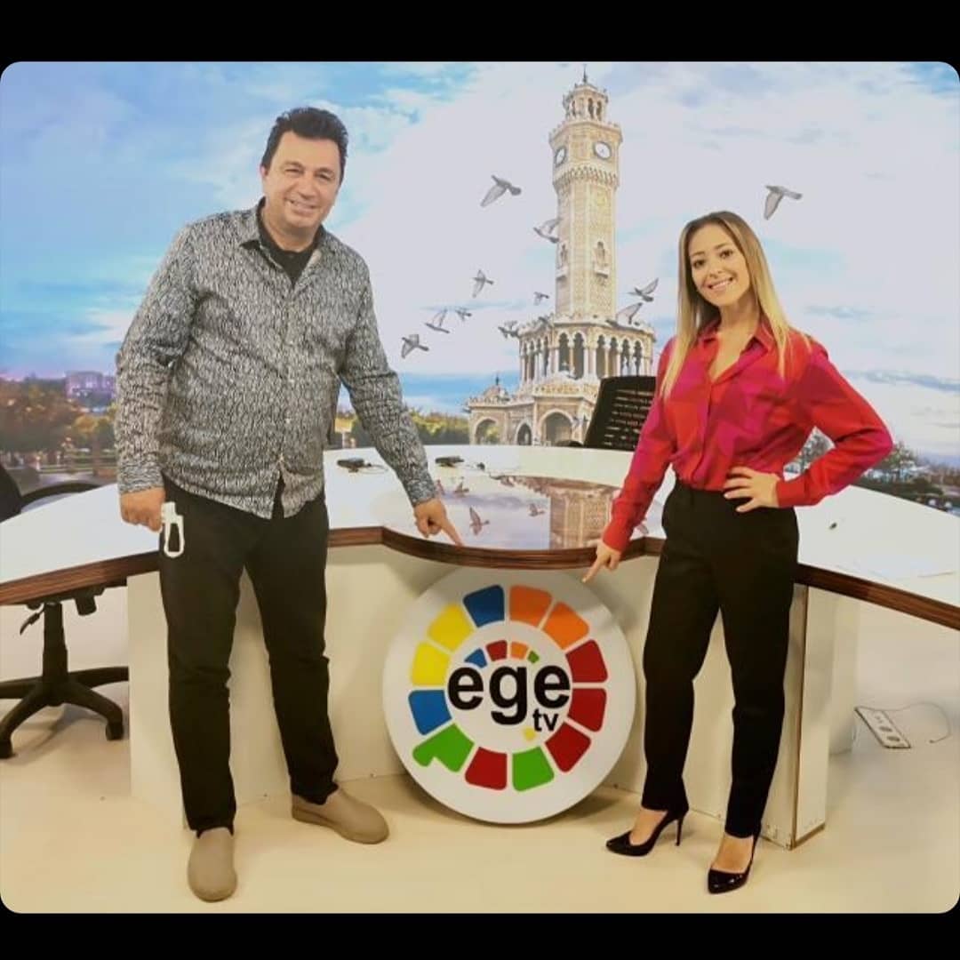Harika83021140's tweet photo. #egetv #canliyayin #Sohbet #erhanıngünlüğü #dizi #film #oyuncu #ajans #castajans #hükümsüz #hükümsüzdizi #SefirinKizi #SefirınKızı https://t.co/MbTWf69We2