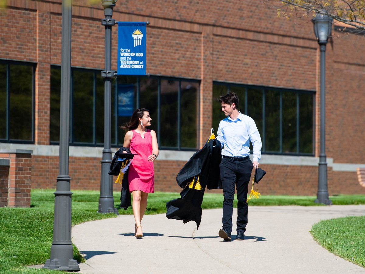 cedarville's tweet image. It was a good day to graduate! 🎓👌🏼