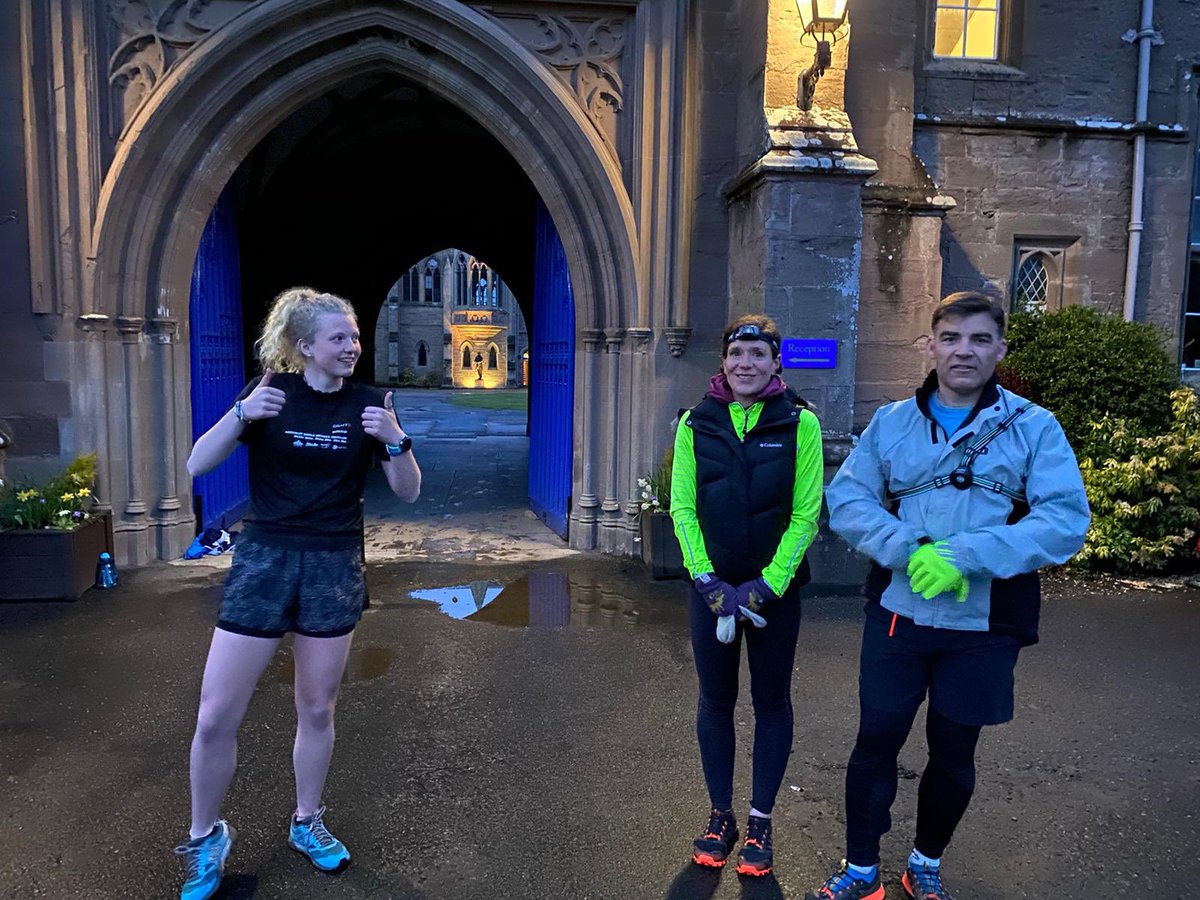 GlenalmondColl's tweet photo. It is starting to get seriously dark at Front Arch. Good luck those pupils and staff running through the night to keep the 10k relay going in our #Coll24. Abigail S is pictured with Dr Alderson & Mrs Alderson who are running their second 10k of the day. 👏https://t.co/wd3humyJrb https://t.co/RXtlKsqjZV