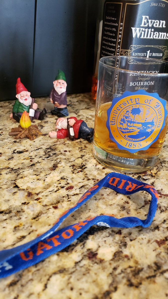tsandg8r's tweet photo. It's #NFLDraft21 Day III.
@GatorsFB lookin good.
It's @KentuckyDerby Day.
Lil Bourbon & the #DrunkGnomes
Yes, @0Helms2... the gnomes.
Who yall'z got?
#RunForTheRoses https://t.co/eBWb5qMvDN