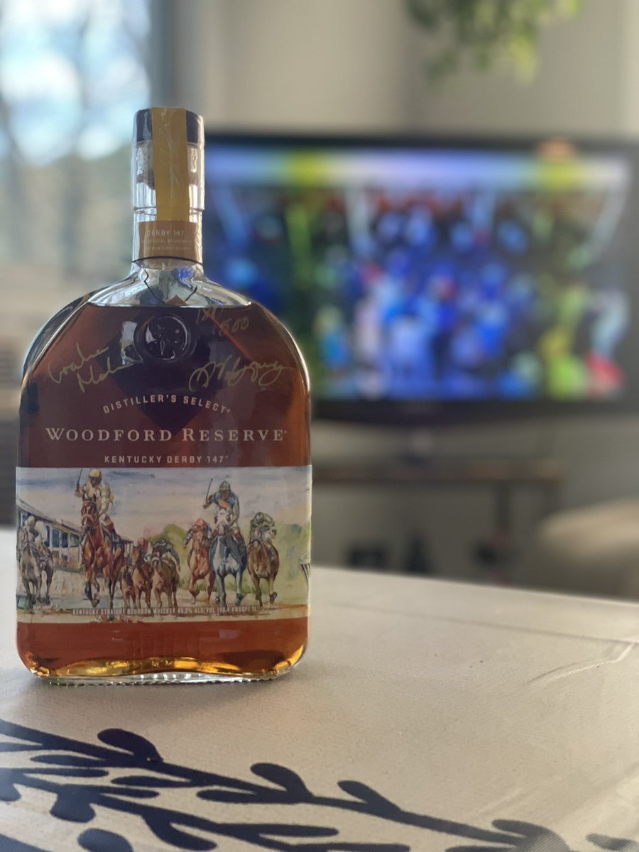 Mini_Lots's tweet image. Thank you to @trfinc and @StonewareandCo for a beautiful addition to the collection and the perfect gift for my father on Derby Day!