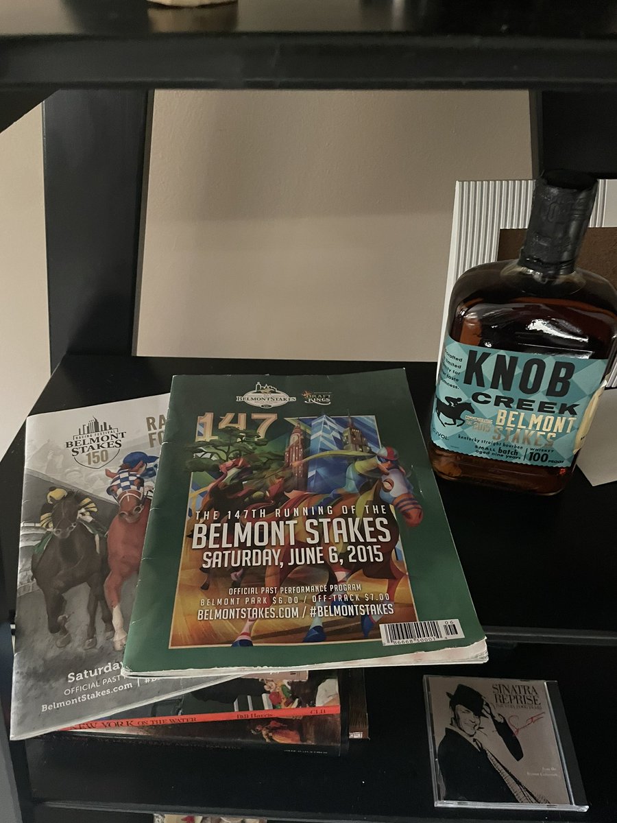 Mini_Lots's tweet image. Thank you to @trfinc and @StonewareandCo for a beautiful addition to the collection and the perfect gift for my father on Derby Day!