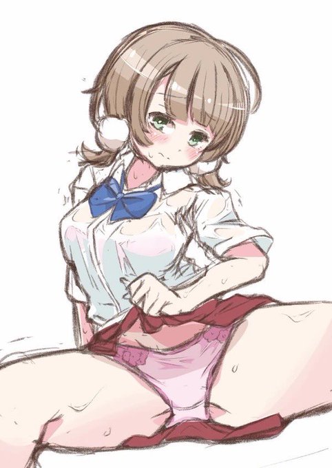 これは1日に7枚ぐらいカラーラフ描いたやつ
当時はひーひー言いながら描いてたけど 今だと7枚ぐらいなら余裕よな😤 