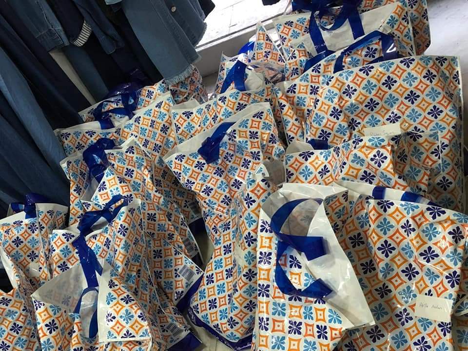 Başta Ş.F BAŞKANIMIZ ve şeyhanlı aşiretinin #reisi DEĞERLİ AMCAM <a href="/SeyhanlEmin/">Mehmet Emin Şeyhanlıoğlu</a> yaptığı bu yardımda emeği geçen   degerli ablam kadın KOLARI BAŞKANIMIZ @havvabayat_ hanım ve kıymetli yönetim kurulu üyelerimiz bu mübarek günde emeği geçen herkesten allah razı olsun