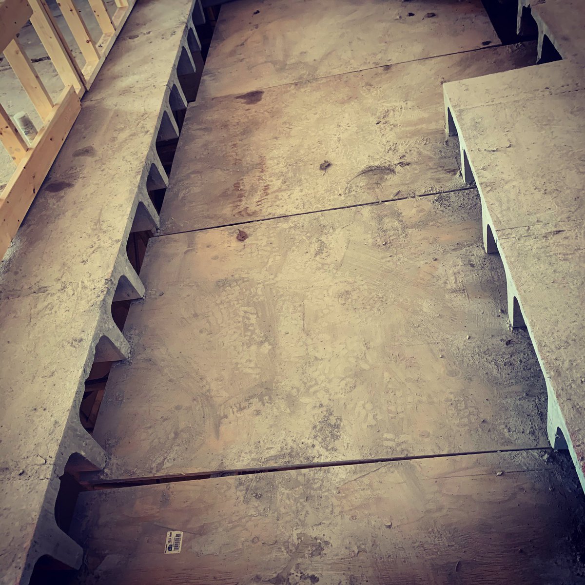 CashCutter's tweet image. Doncore.com