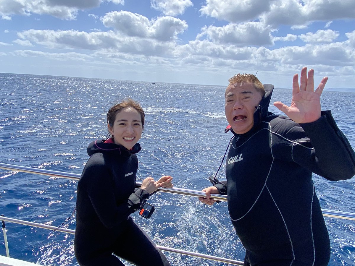 ট ইট র 世界の果てまでイッテq 日テレ公式 今日よる7時58分 イッテq は 出川哲朗 と 堀田茜 のカレンダープロジェクト ザトウクジラとスイム 猿と混浴 写真を狙います 果たして 奇跡のカレンダー写真は撮れたのか