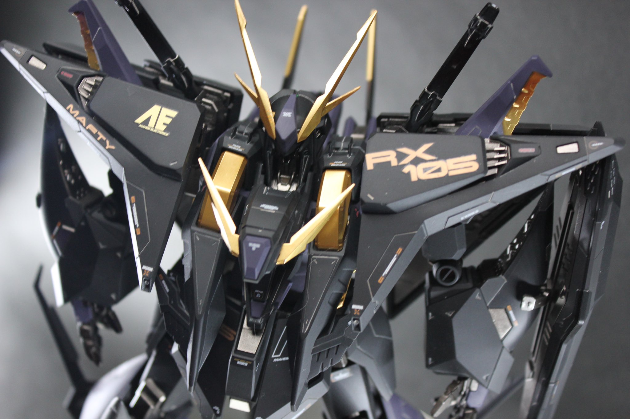 よじほびonyoutube クスィーガンダム完成 あんなに気をつけてたのに顎無くしてしまってどうしたらいいかわからないですけどこのまま動画化します ガンプラ好きと繋がりたい ガンプラ クスィー ガンダム T Co I9wrnvd5fd Twitter