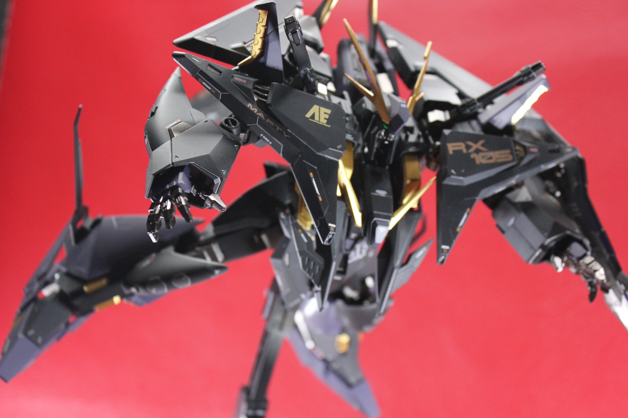 よじほびonyoutube クスィーガンダム完成 あんなに気をつけてたのに顎無くしてしまってどうしたらいいかわからないですけどこのまま動画化します ガンプラ好きと繋がりたい ガンプラ クスィー ガンダム T Co I9wrnvd5fd Twitter