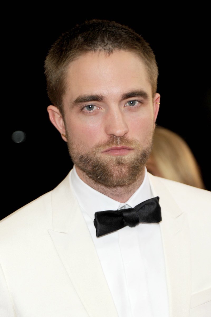 chicagoRebel's tweet image. 5 years ago Robert Pattinson at the Met Gala looking *chef’s kiss*