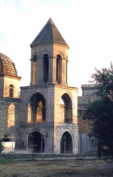 In 1992 during the  #NagornoKarabakh War the church was largely destroyed and its 3 level bell-tower was converted into what the  #Azerbaijani government claimed was a "fire temple." Later a cafe was opened in a green space where the church's prayer hall once stood.