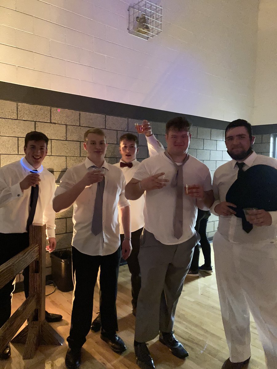 CHSBlueDevilSec's tweet photo. #rusticromance https://t.co/3cJwTWOtqN