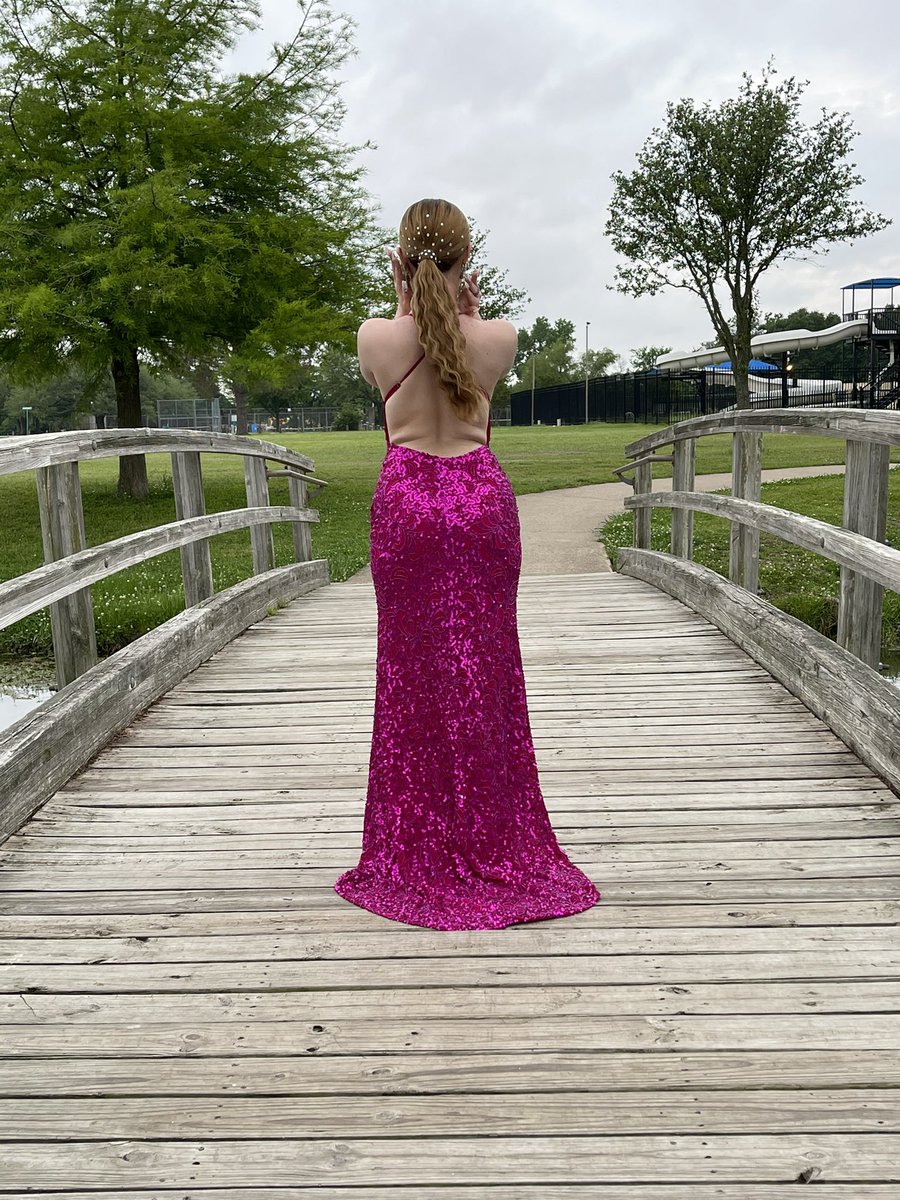 ArboMom's tweet photo. 💕Senior Prom 2021💕 https://t.co/TOdZdxlEo9
