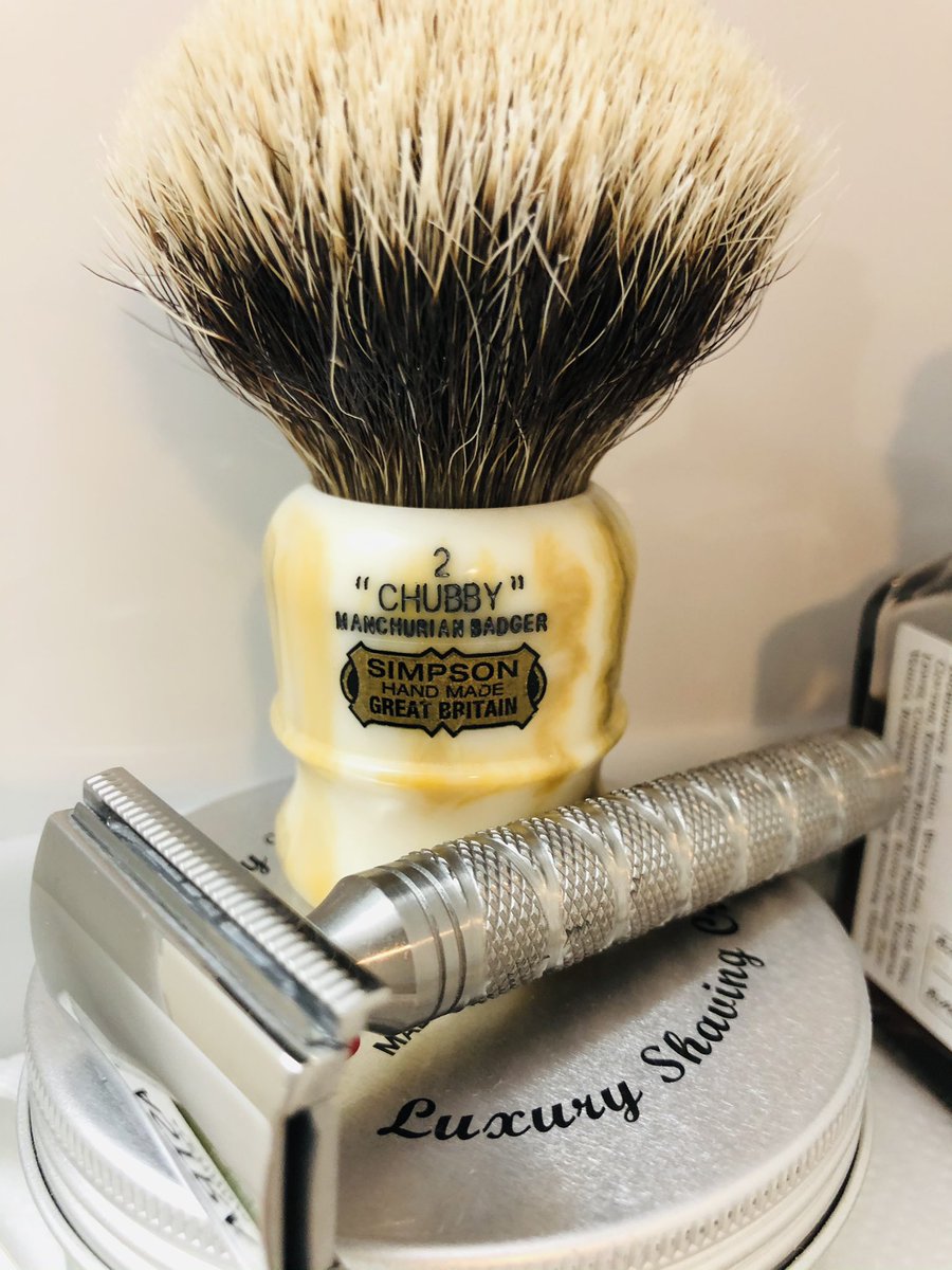 1270Joe's tweet photo. SOTD May 2, 2021
#SOTD #wetshaving #両刃カミソリ https://t.co/RdAb7LH94f