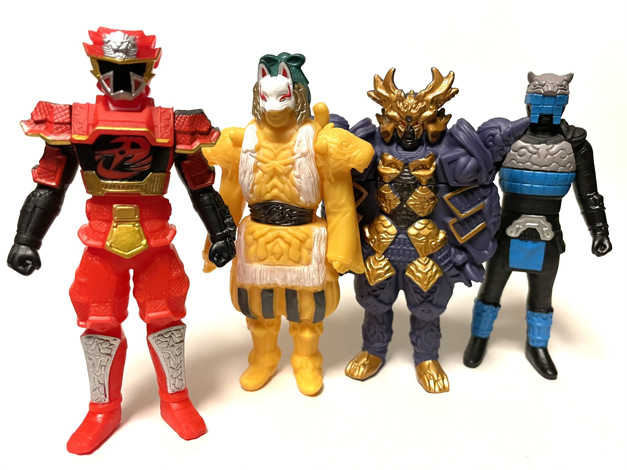 J Hasegawa 魔法戦隊マジレンジャー 5人兄弟の魔法戦士 父母とともに冥府神に家族で挑む 強化形態は5体セットで商品化 マジシャイン ウルザードは別枠で展開 マジマザーは同シリーズでの商品化はなし T Co Hps3lgpm2t Twitter