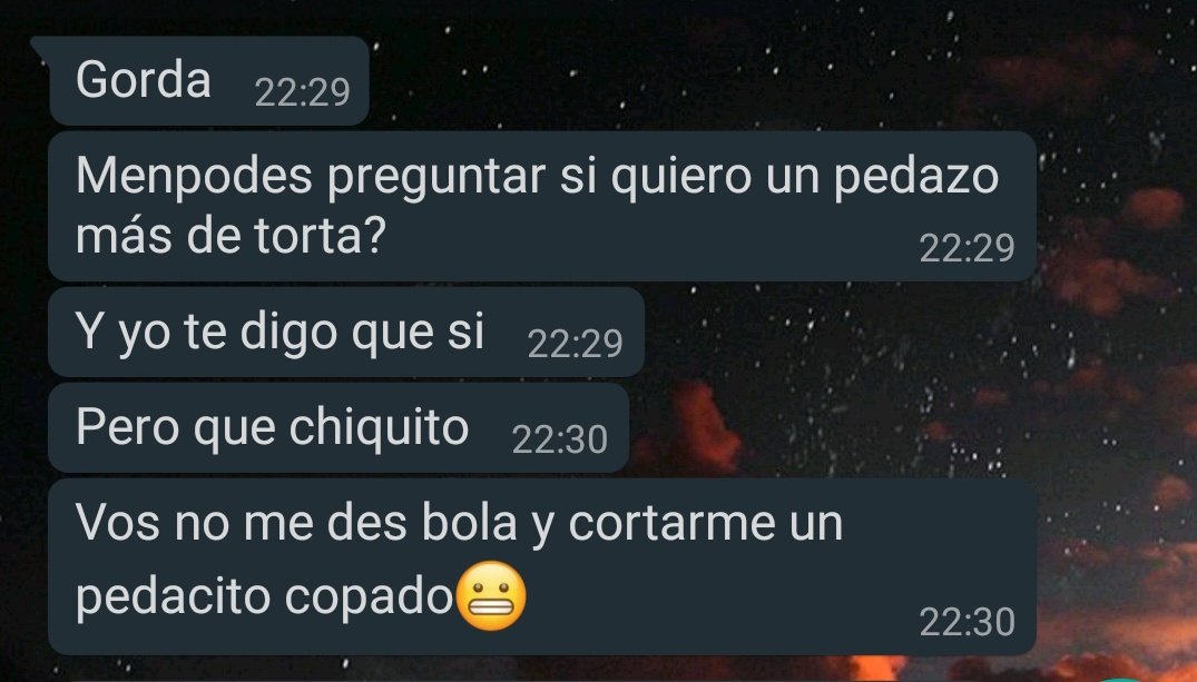 Nadie: _
Mi novio en mi casa: