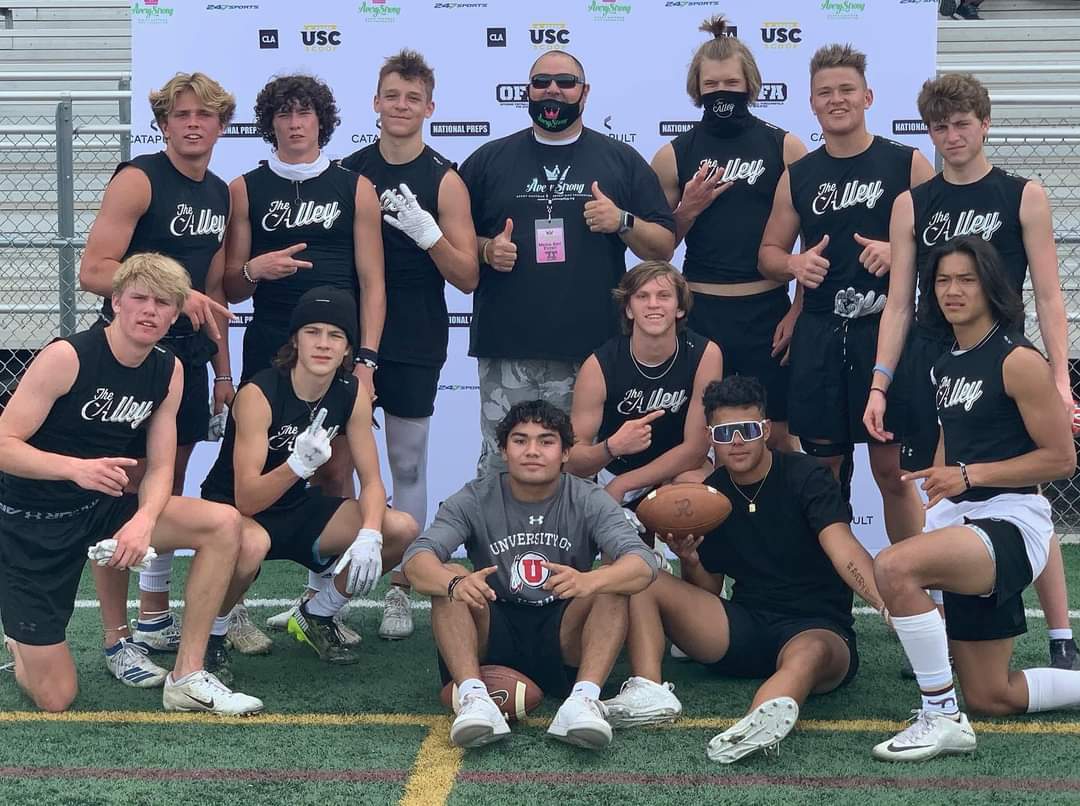 taylormfreeman2's tweet photo. Thank you @TeamPALA7v7 and @coach_OFFA for hosting the first annual #AveryStrong tournament!! Thank you to The Alley, my teammates, and @FatuMoala!! We bringing home the hardware!!! Highlights on the way... @BrandonHuffman @CoachJBHall @AveryStrongDIPG @ursua05 @CoachUdy https://t.co/O30ZmaLCz6