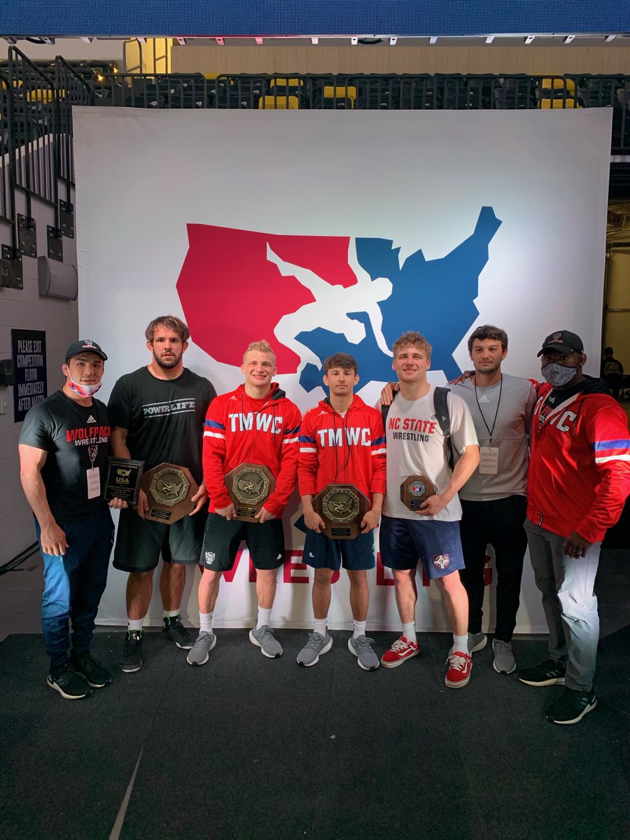 Great night for our crew! Thanks to @WolfpackWC @OakGroveTech @TakedownShop and our entire team, without you we couldn’t make it happen! #packmentality