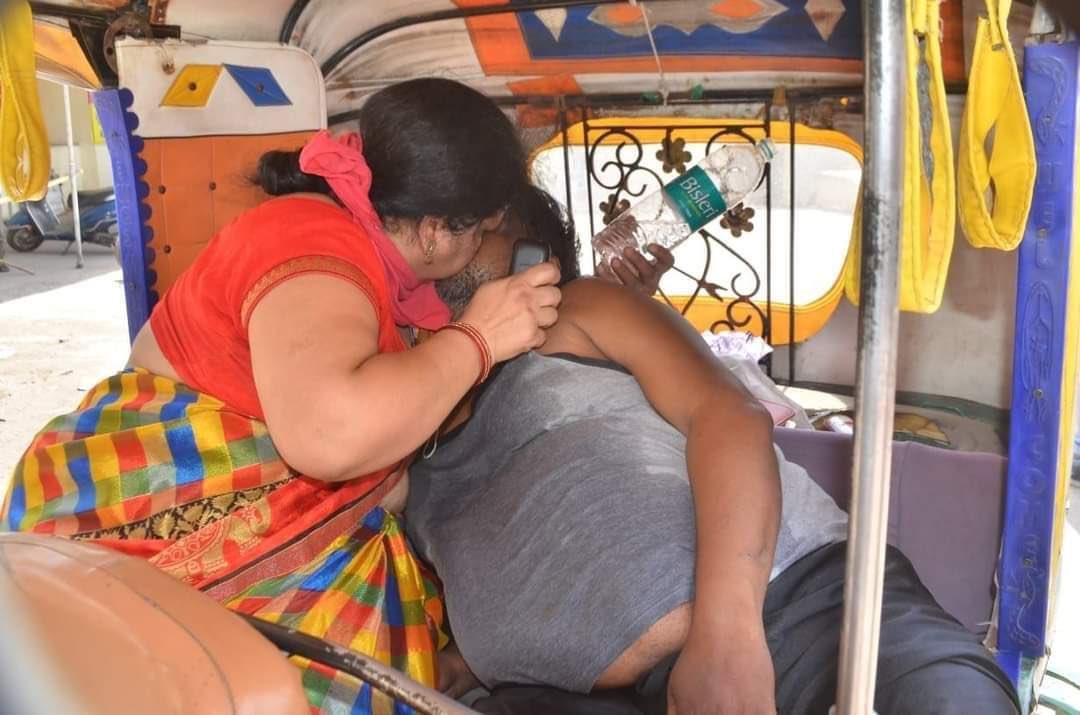 LicypriyaK's tweet image. Dear World,

Plz support my country by donating any amount to buy 200 Oxygen Concentrator  to save as many lives as possible. We’re losing lives here every minutes. 

Plz help me! Plz support me! 🙏🏻😭

Link to donate:⤵️
ketto.org/fundraiser/lic…
#IndianLivesMatter #IndiaNeedsOxygen