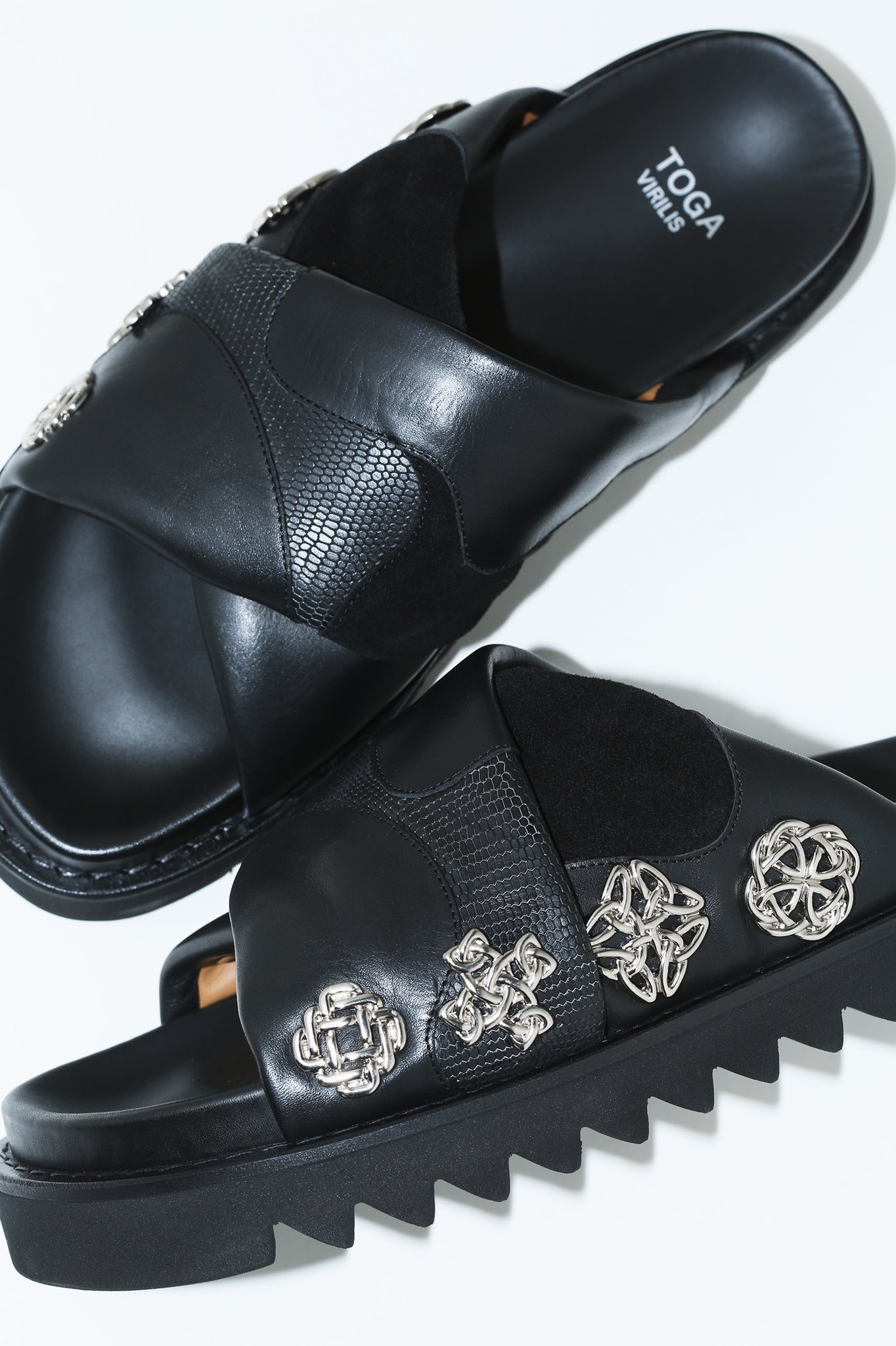 新品 TOGA VIRILIS SHARKSOLE GURKHA SANDALS TOGA VIRILIS - 新品 TOGA VIRILIS SHARKSOLE GURKHA SANDALSの