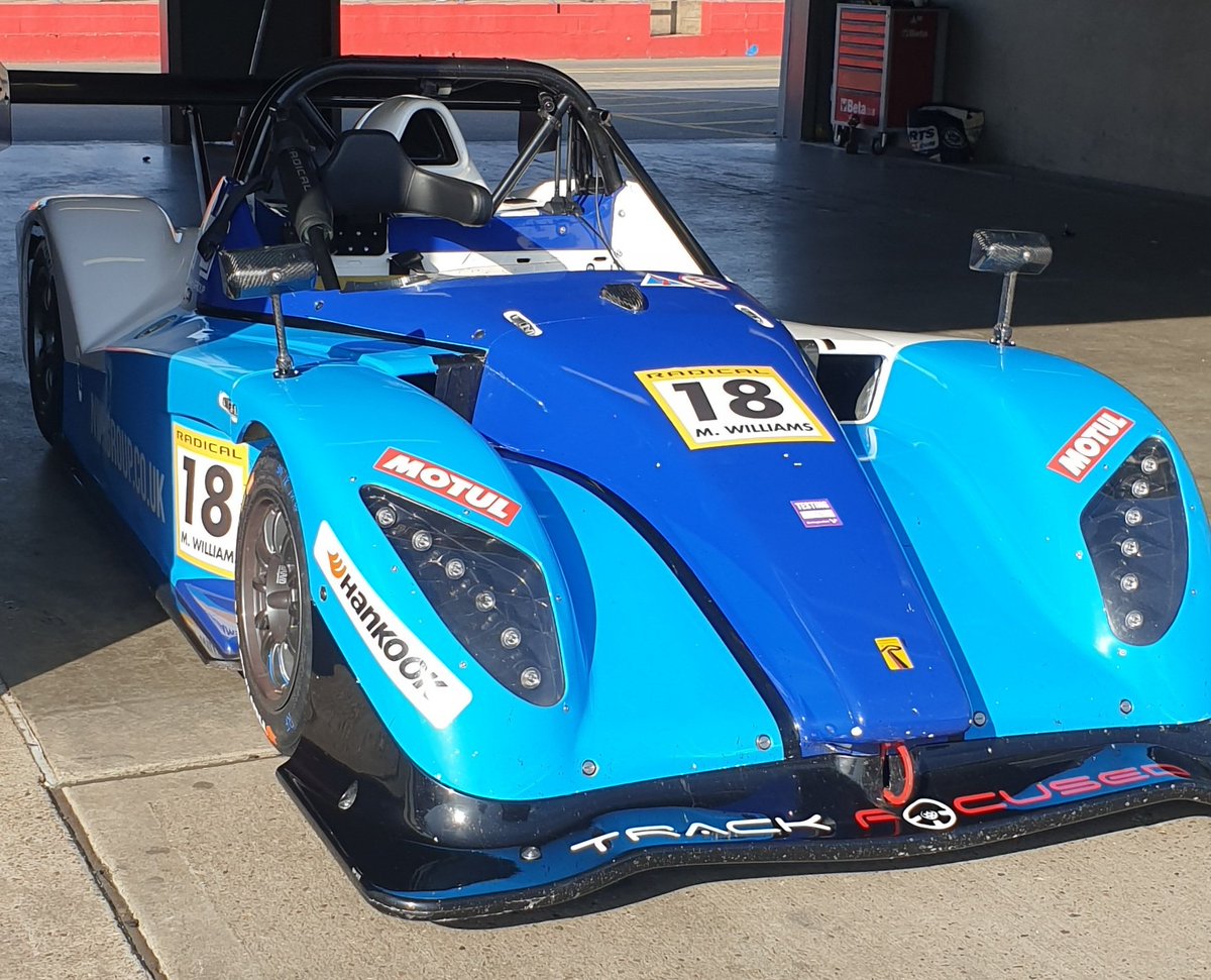 bobradio2's tweet image. Great week ahead a trip down to @Brands_Hatch tomorrow for a week of testing then race weekend with @trackfocused and 5 SR1 @RadicalsUK 
@alex_spooner93
#motorsporttrucking