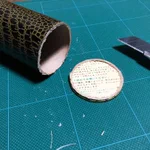 衝撃の事実が発覚!卒業証書の筒を解体したら、金属部分がニベア缶だった!？