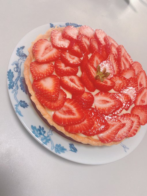 いちごタルトのtwitterイラスト検索結果