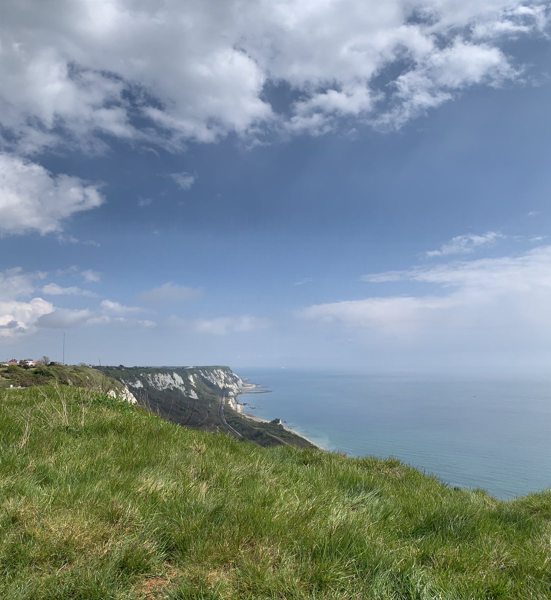 JohtoYacob's tweet photo. Haven’t posted much photography on here, so here’s some pics from Folkestone, near Dover! https://t.co/wTeQs0UsGj