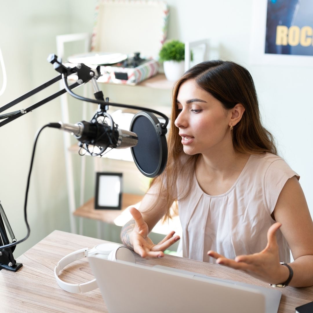 KBOObike's tweet photo. KBOO Bike Show seeks new co-host. Join us in creating excellent community radio that inspires!  https://t.co/k2cKwWwHaK https://t.co/WhmlztprXd