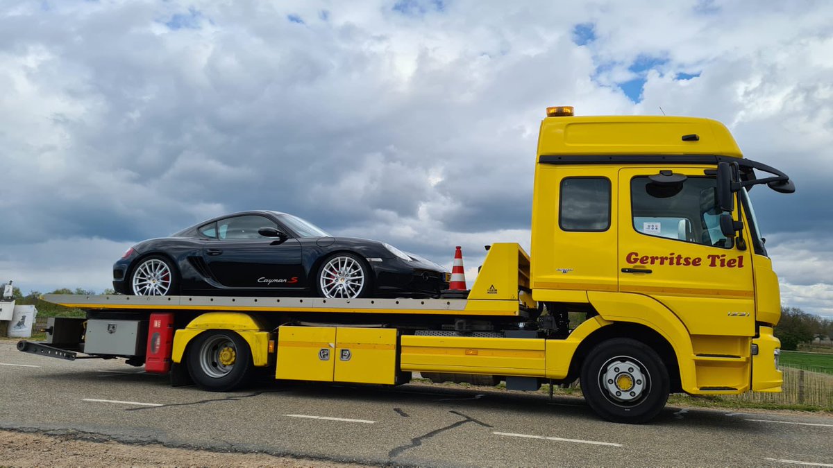 SKConsulting tweet media