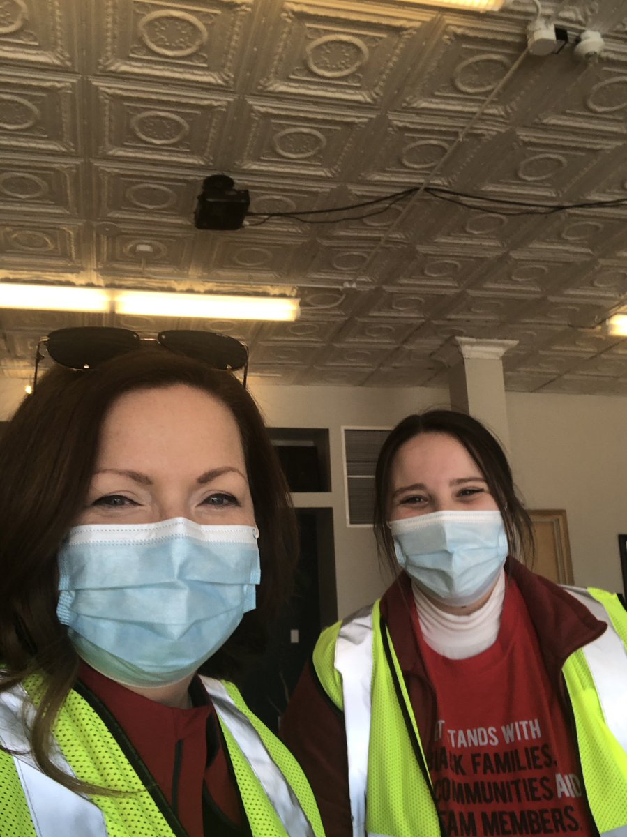 Wrapping up National Volunteer Month with a bang💥we love working for a company with such an emphasis on giving back to our communities! 🎯❤️#wearetarget #worksomewhereyoulove