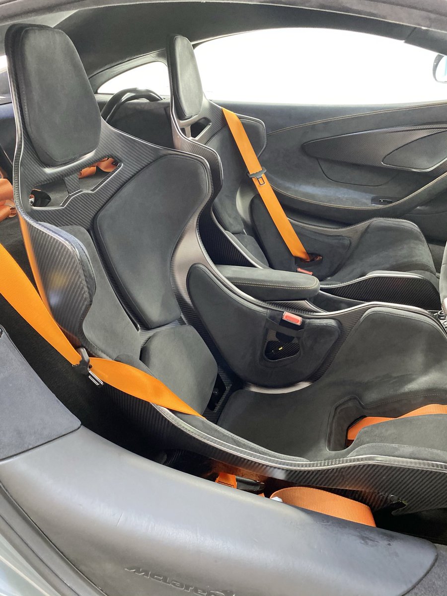 AzuriCarCare's tweet photo. Senna seats. Not recommend for 15 stone blokes https://t.co/Ezt03oxBSw