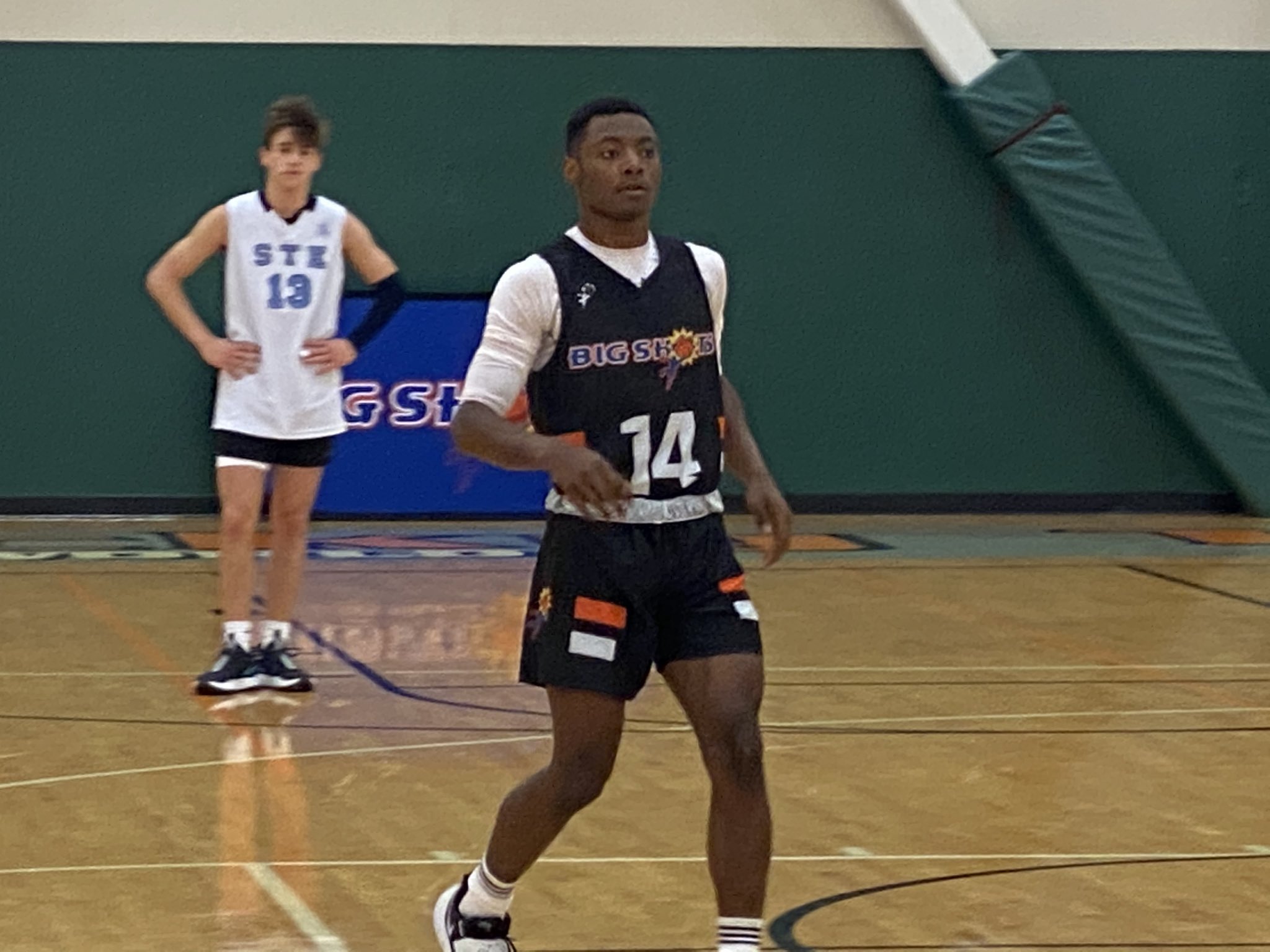 Ahmad Bradshaw Wallpaper