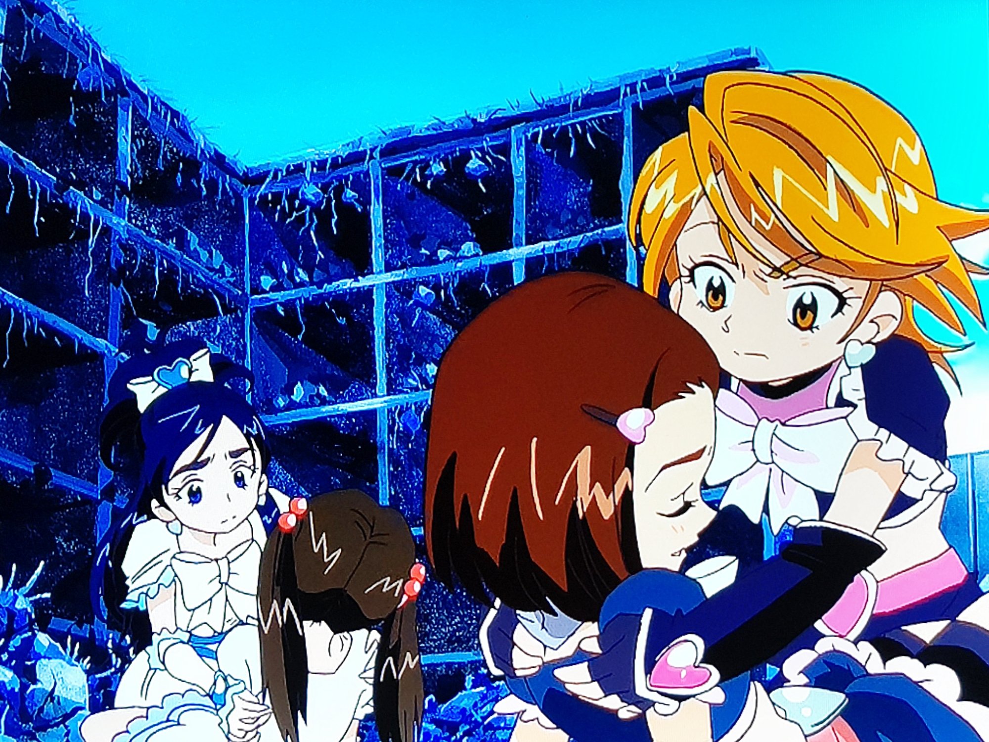 静かに暮らしたい Auf Twitter プリキュア放映史における5月2日 17年前 ふたりはプリキュア でも実はギャグではなく ニセキュアを盾にするポイ姐さんのえげつなさと そのニセモノを庇い喝を入れる本物がカッコいいんですよ プリキュアごっこに興じるお子様たちに
