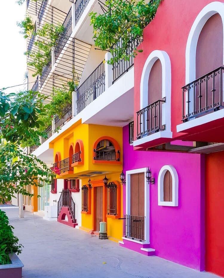 to_discovery's tweet photo. Ci sono momenti che rimangono impressi in modo indelebili nella memoria...
.
#traveldiscovery #oltreilviaggio #traveldiscoveryamericalatina #torniamoaviaggiare #messico 🇲🇽 #puertovallarta #noicisiamo 
🌎 https://t.co/8IZYt3Omev https://t.co/wxVdt8tTW8
