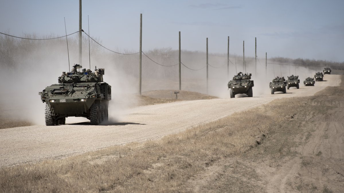 CanadianArmy's tweet photo. Ex MAPLE RESOLVE Day 2: Always keep an eye on the sky!

From May 1 until May 11, approximately 2,500 Canadian Armed Forces (CAF) personnel will take part in Exercise MAPLE RESOLVE 21 in Wainwright, Alberta.

📸: Cpl Djalma Vuong-De Ramos, Cpl Rachael Allen https://t.co/B1JhzLUcpG