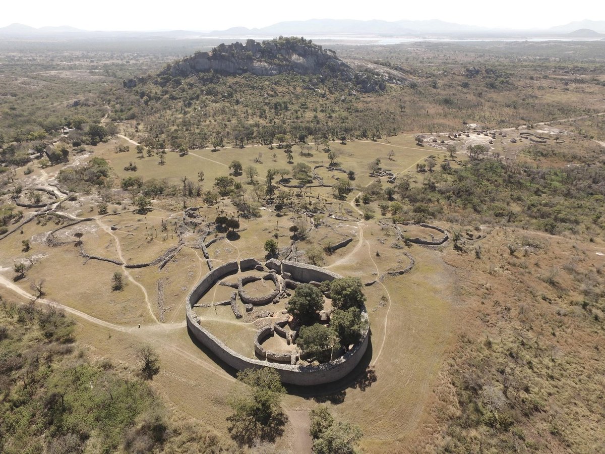 the kingdom of zimbabwe (1220 CE – 1450 CE): it was a medieval Shona (karanga) kingdom located in modern-day zimbabwe. Its capital, lusvingo, now called Great zimbabwe, is the largest stone structure in precolonial southern africa.
